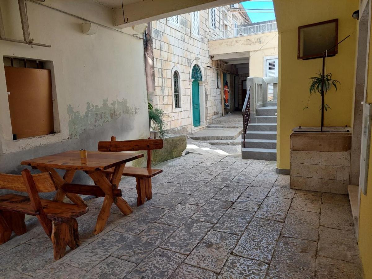 Apartmani Antonia Racisce Luaran gambar